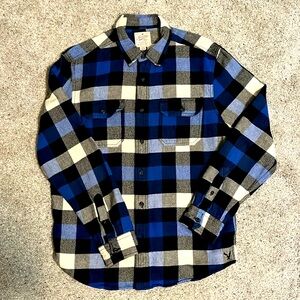 AE Men’s Plaid Flannel